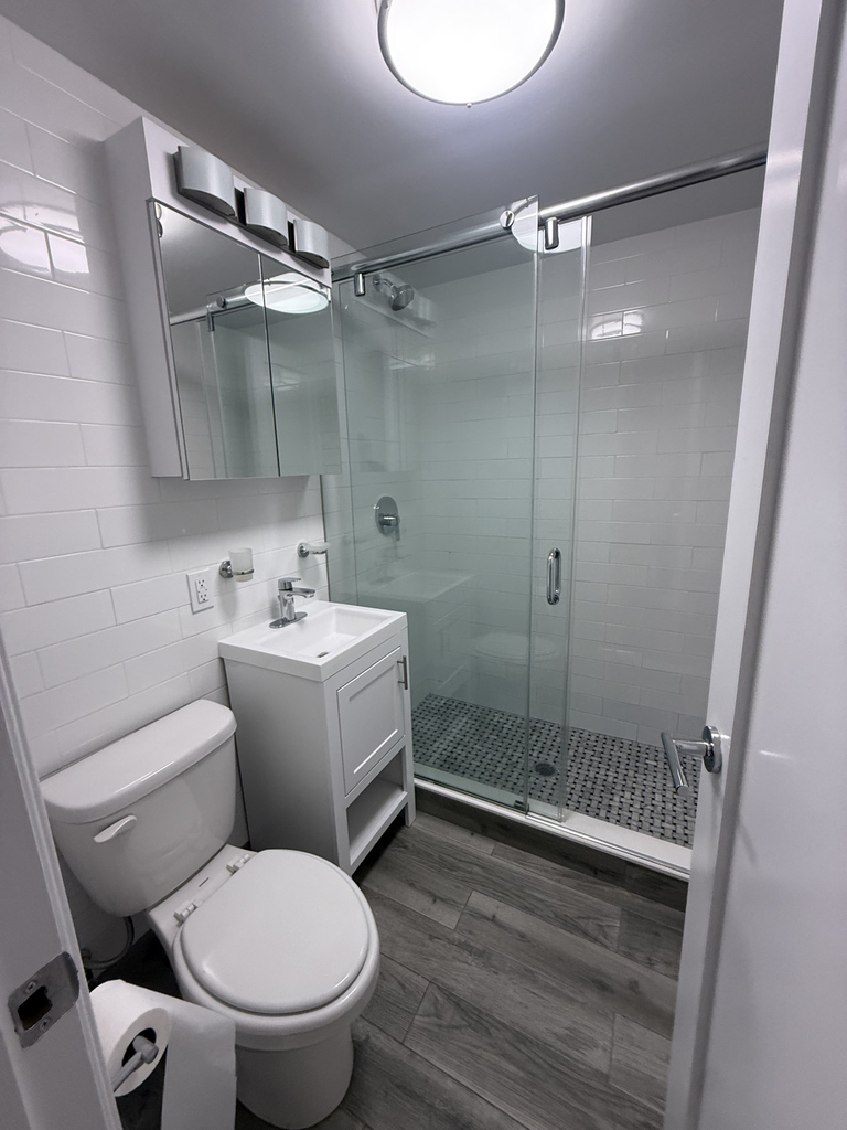 96 5th Avenue - Photo 9