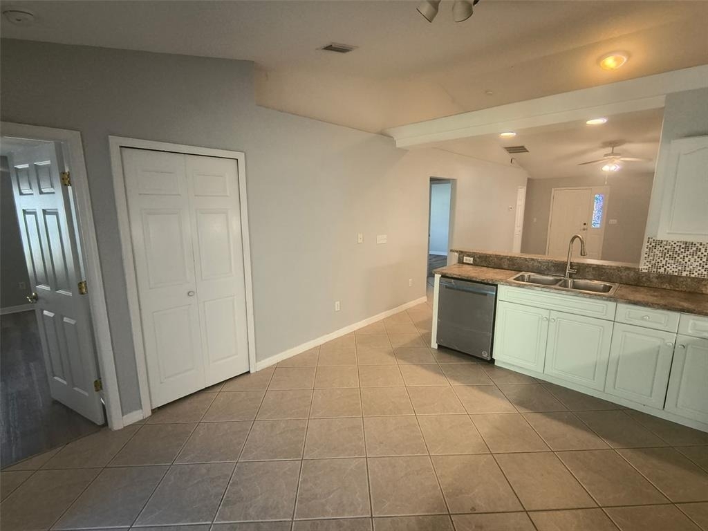 96 Buttonworth Drive - Photo 2