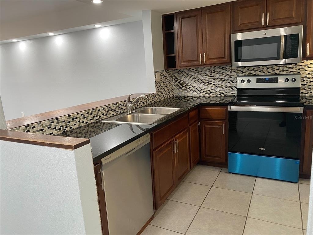 3606 Beneva Road - Photo 3