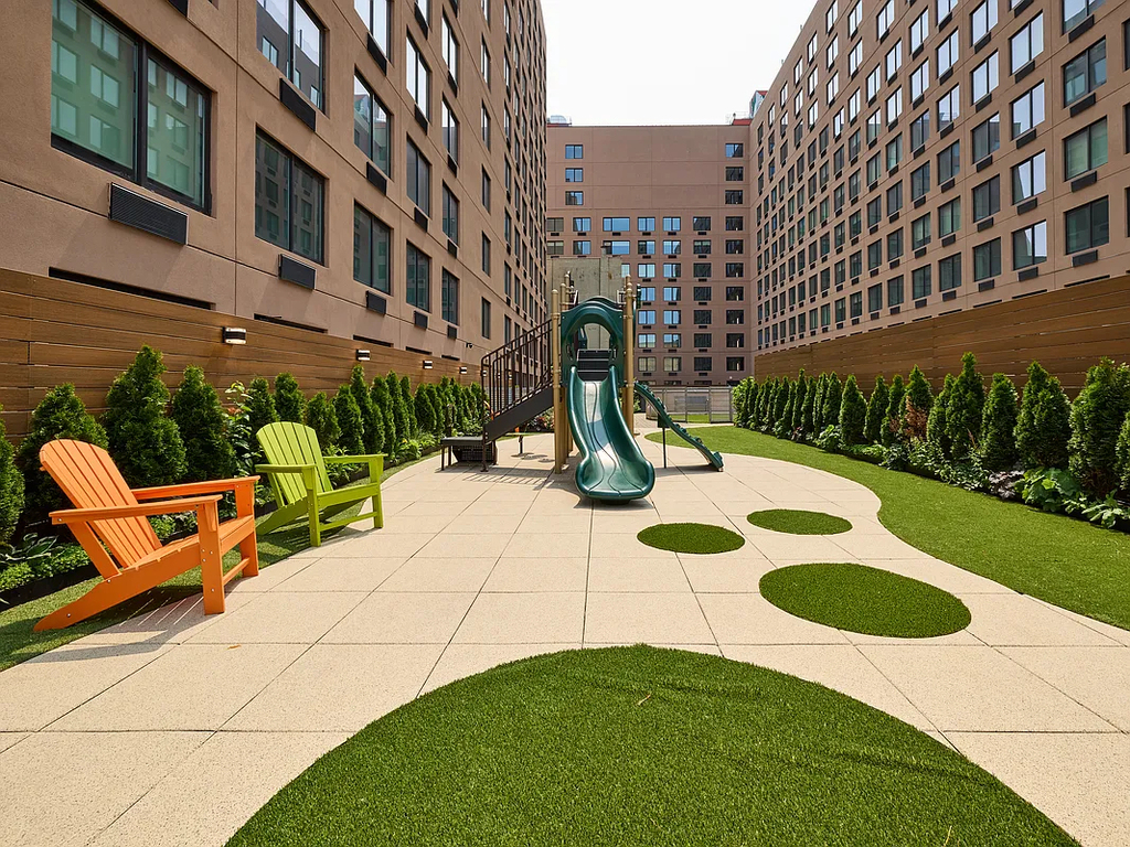 138 Bruckner Boulevard - Photo 14