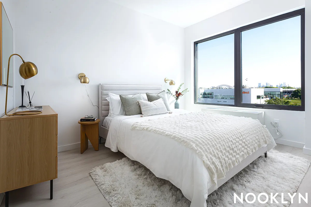 138 Bruckner Boulevard - Photo 5