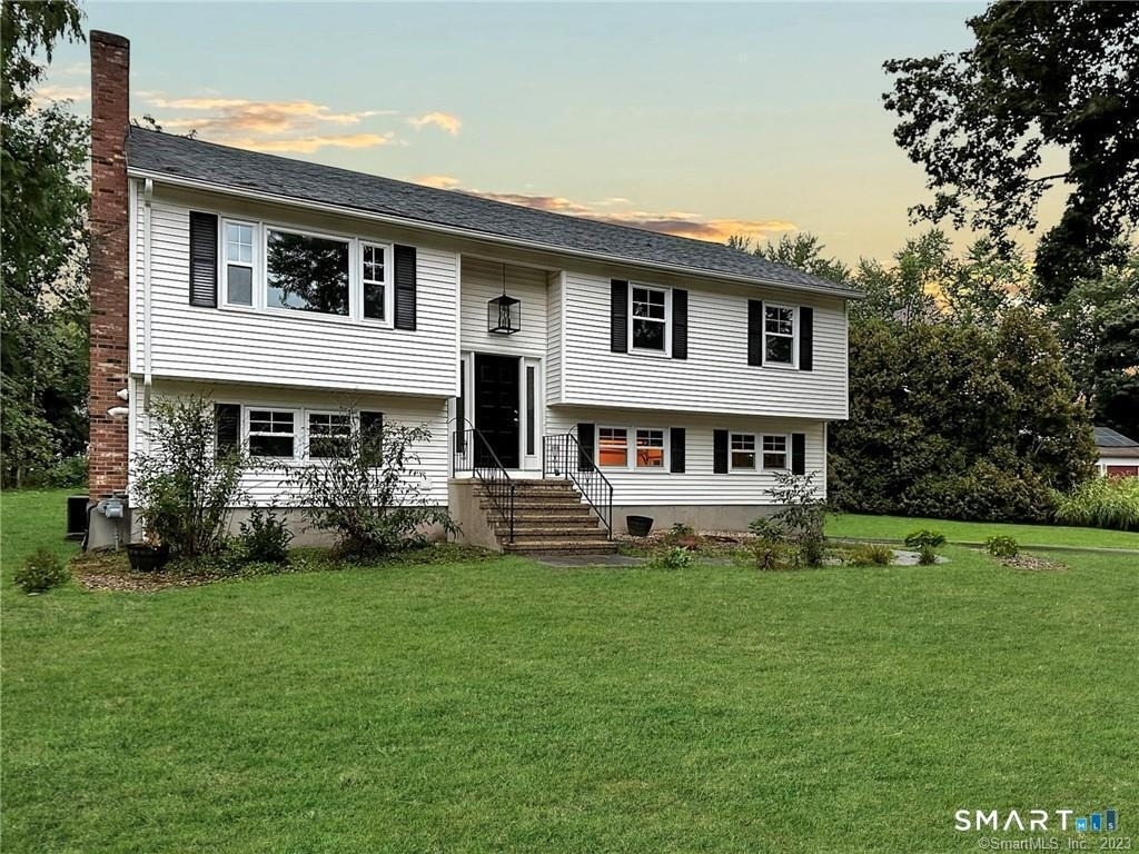 7 Palmer Circle - Photo 0