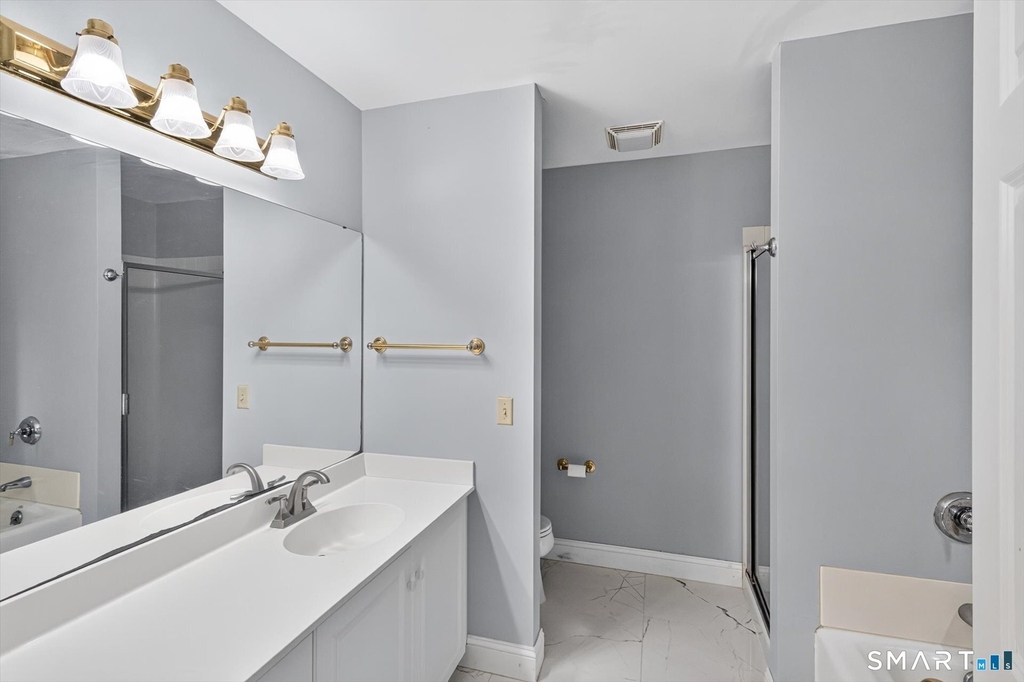 7 Essex Court - Photo 26