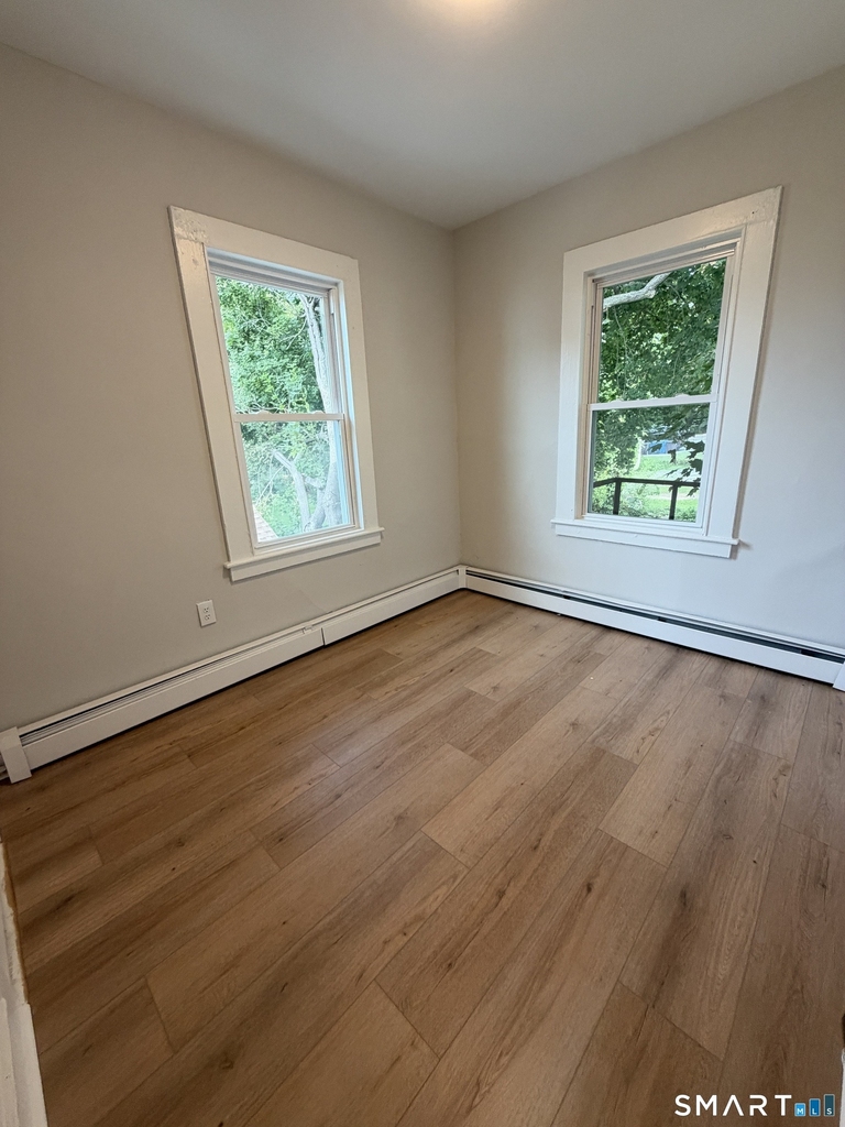 164 Curtis Street - Photo 4