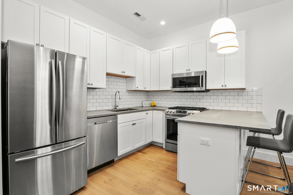 191 Summer Street - Photo 2
