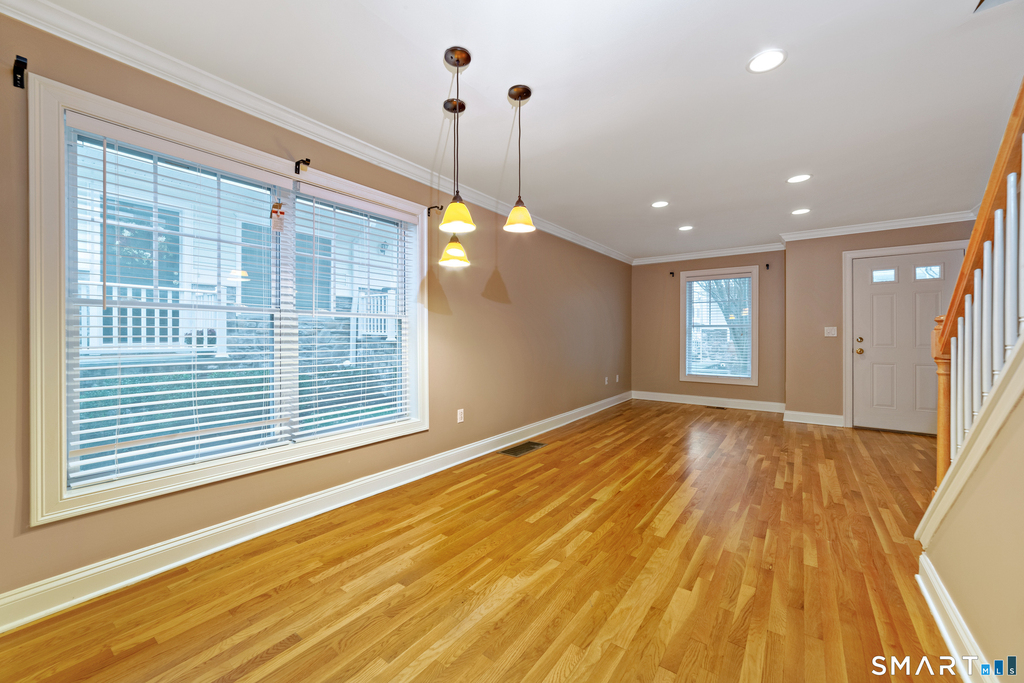 85 Camp Avenue - Photo 7