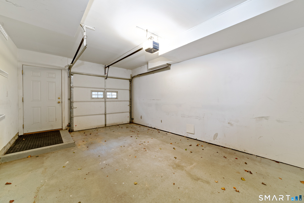 85 Camp Avenue - Photo 34