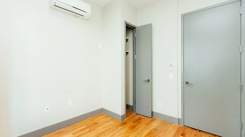 337 Melrose Street - Photo 6