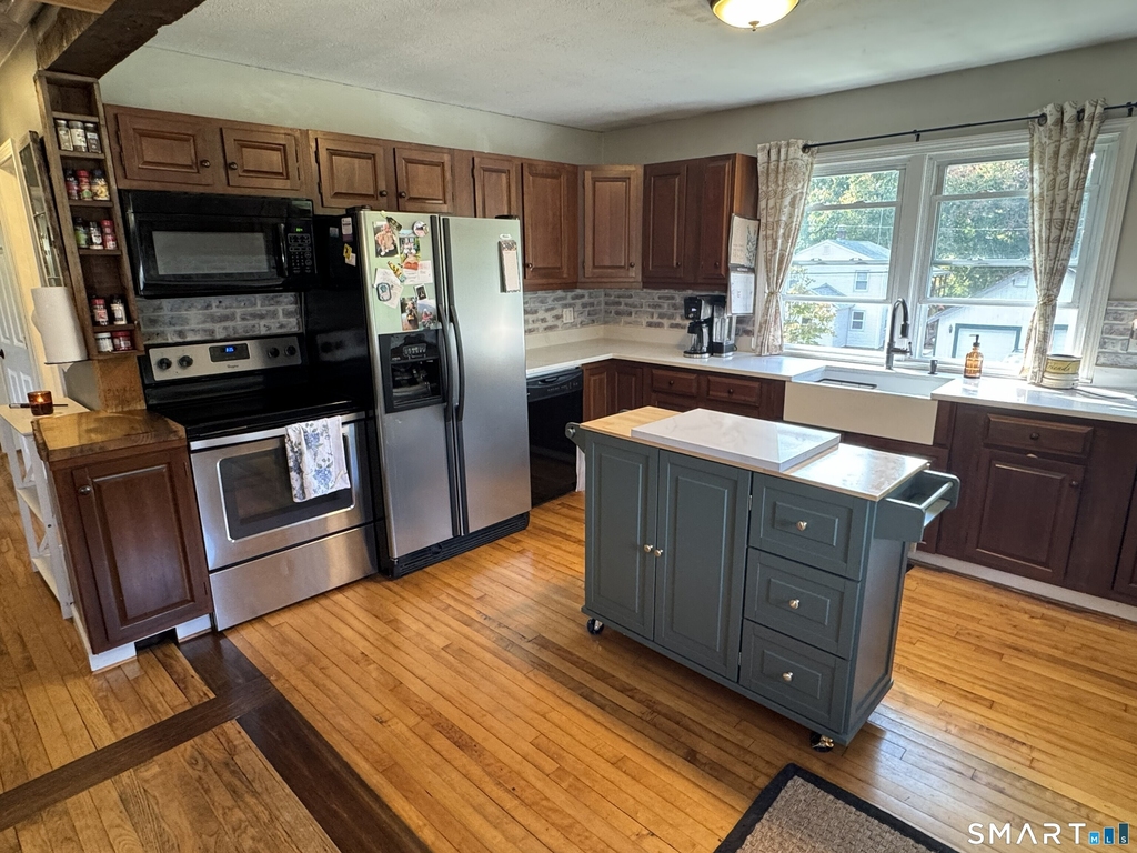4 Oak Ridge Drive - Photo 5