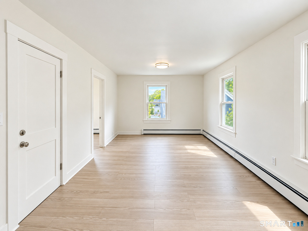 31 Mountain Street - Photo 5
