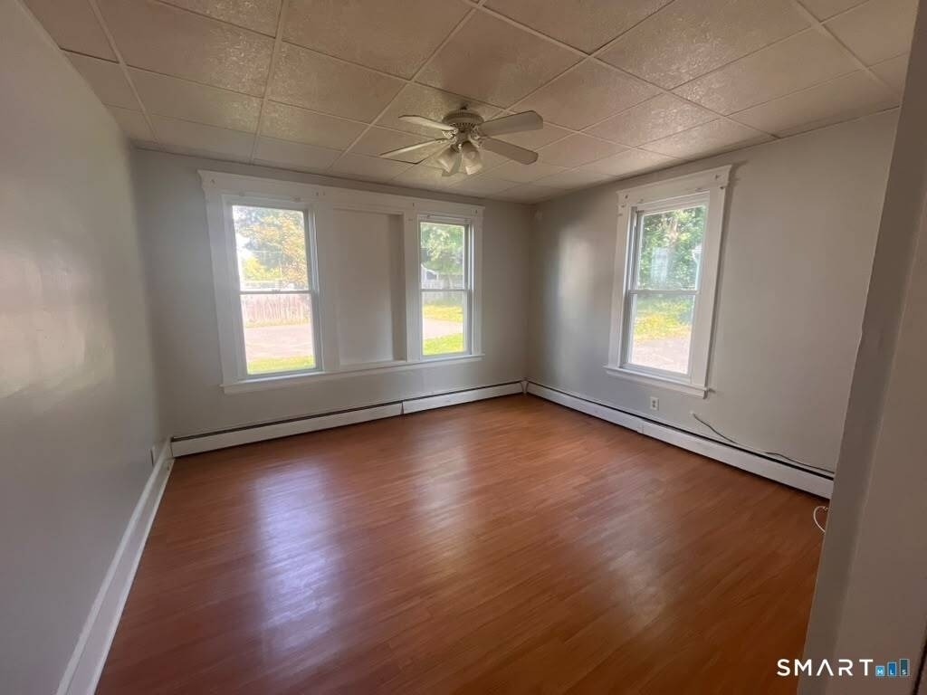 96 Burritt Street - Photo 0