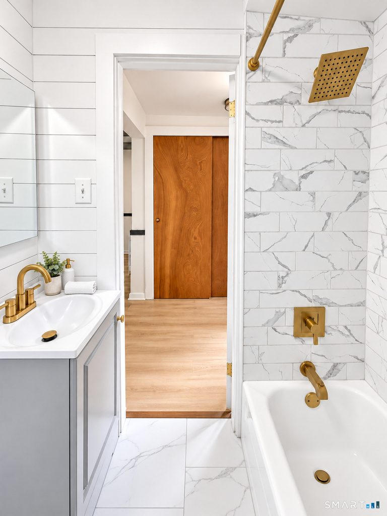 31 Mountain Street - Photo 8