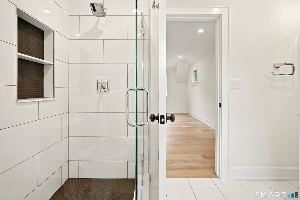 102 Newtown Turnpike - Photo 19