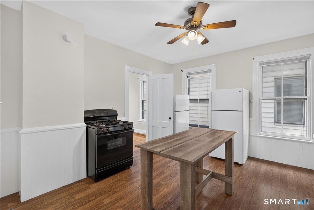 28 Edwards Street - Photo 10