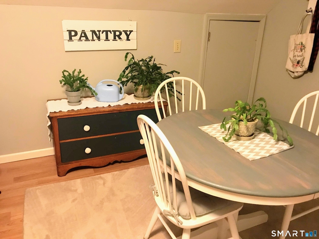 137 Kenney Street - Photo 2