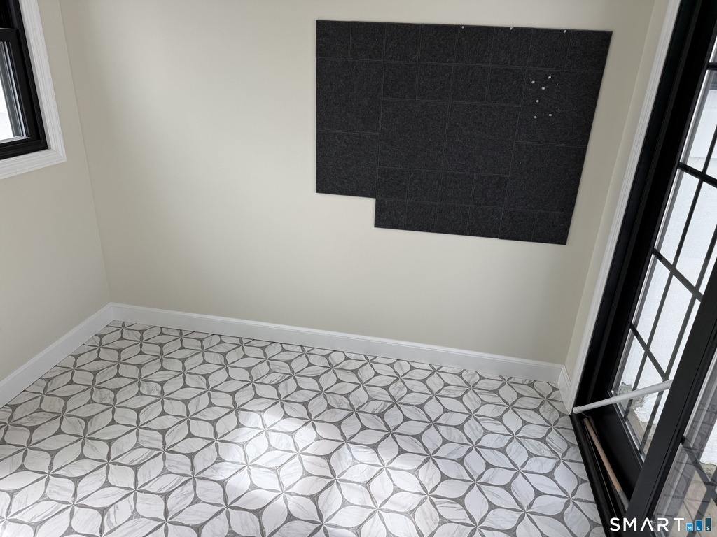 142 Rosedale Street - Photo 12