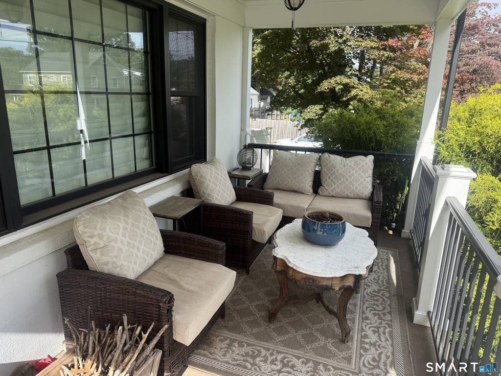 142 Rosedale Street - Photo 2