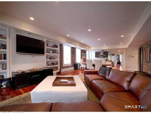 116 Crown Street - Photo 4