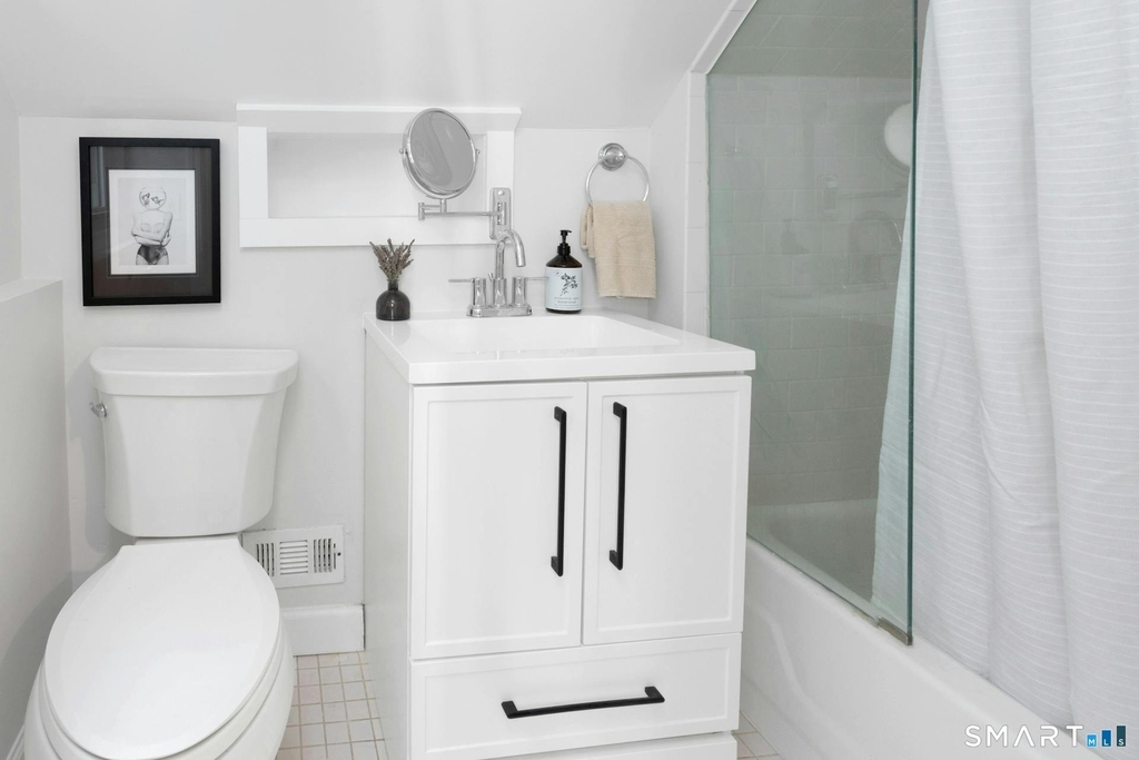 180 Ponus Avenue - Photo 15