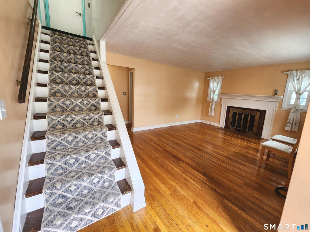 20 Victoria Road - Photo 2