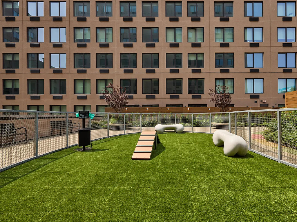 138 Bruckner Boulevard - Photo 16