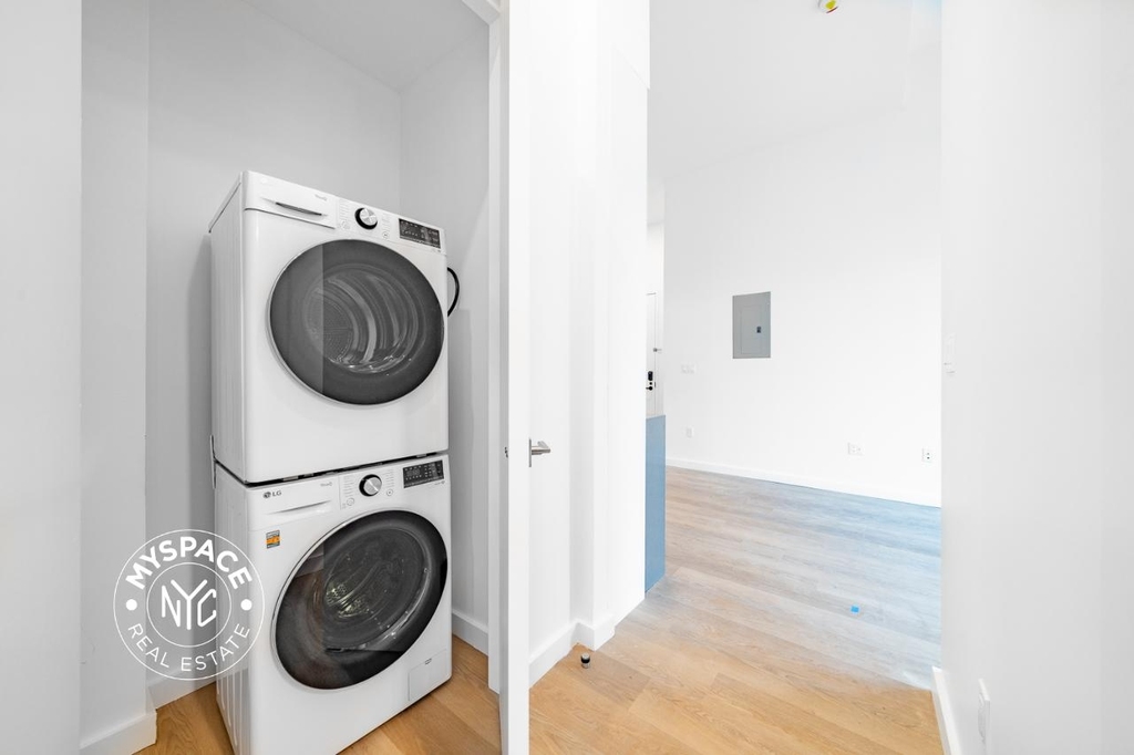 527 Grand Avenue - Photo 6
