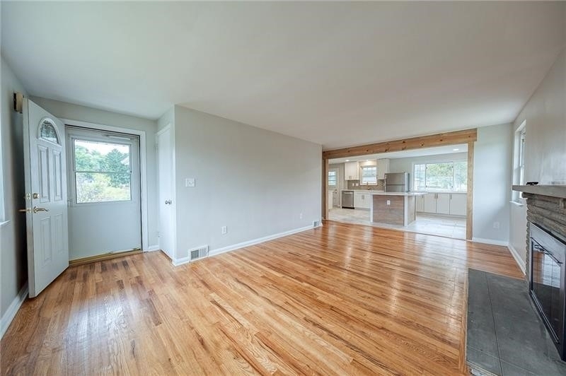 719 Cumberland Rd - Photo 3