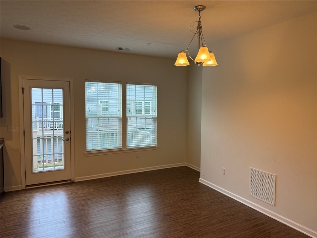 1906 Pointe View Drive - Photo 29