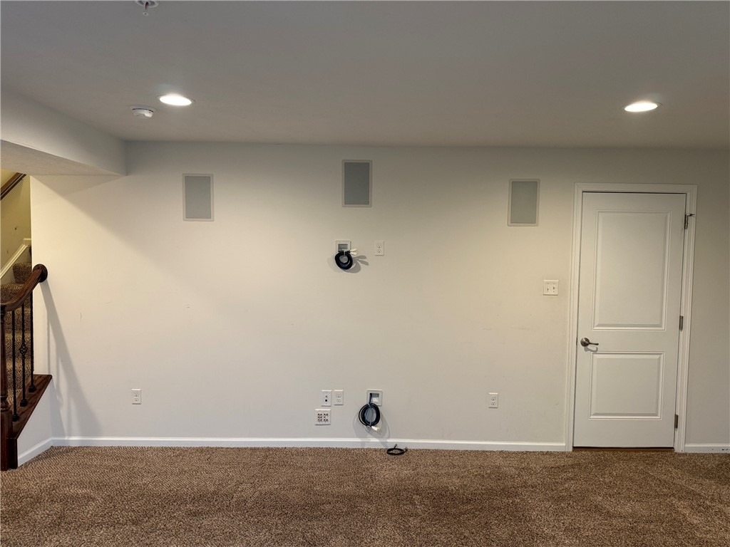 1906 Pointe View Drive - Photo 32