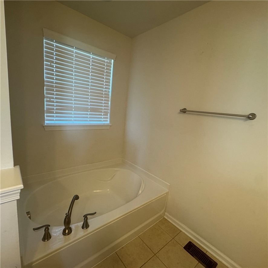 1906 Pointe View Drive - Photo 14