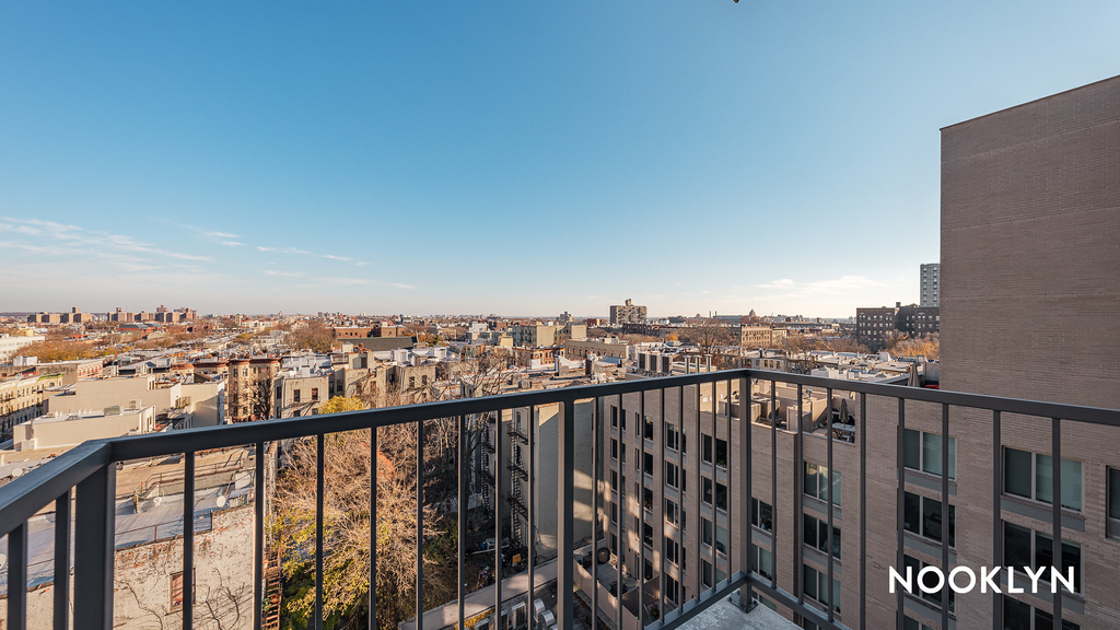 1499 Bedford Ave - Photo 12