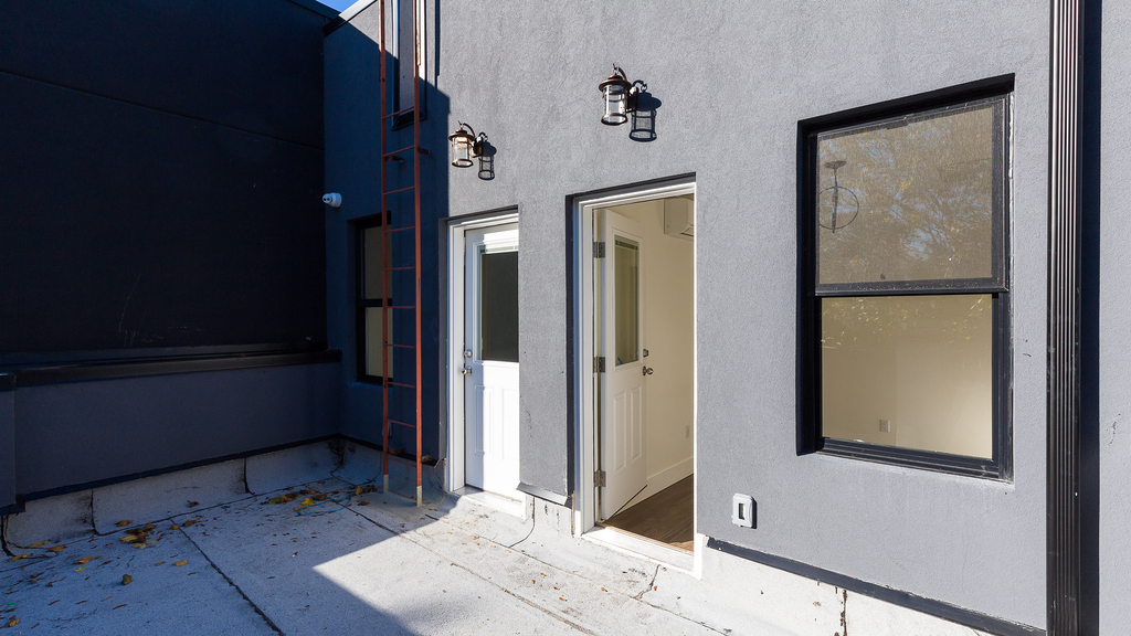 826 St Johns Pl - Photo 15