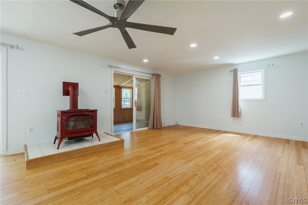 332 Butterfield Avenue - Photo 27