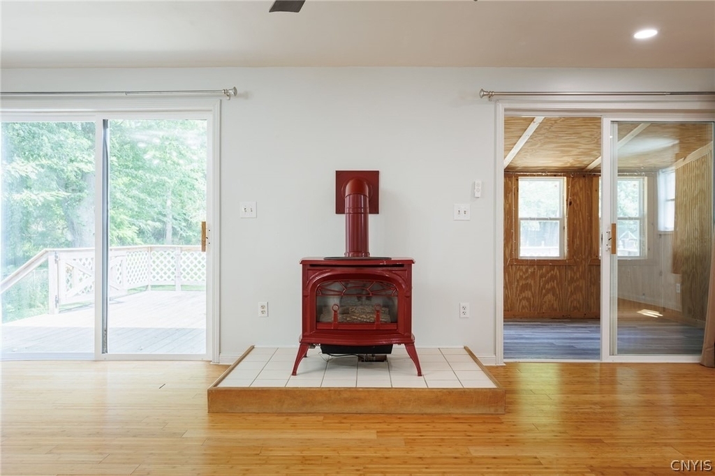 332 Butterfield Avenue - Photo 33