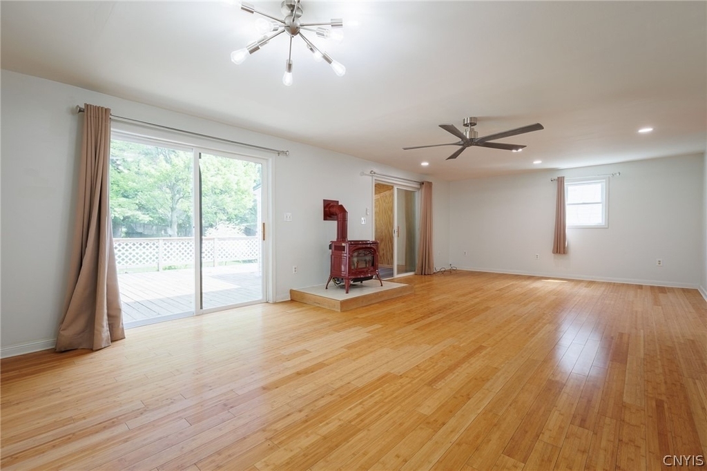 332 Butterfield Avenue - Photo 35