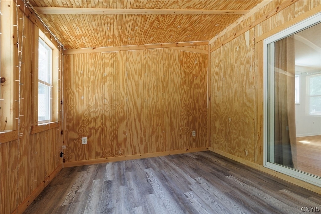 332 Butterfield Avenue - Photo 29