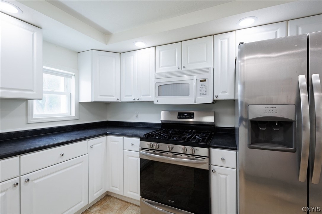 332 Butterfield Avenue - Photo 46