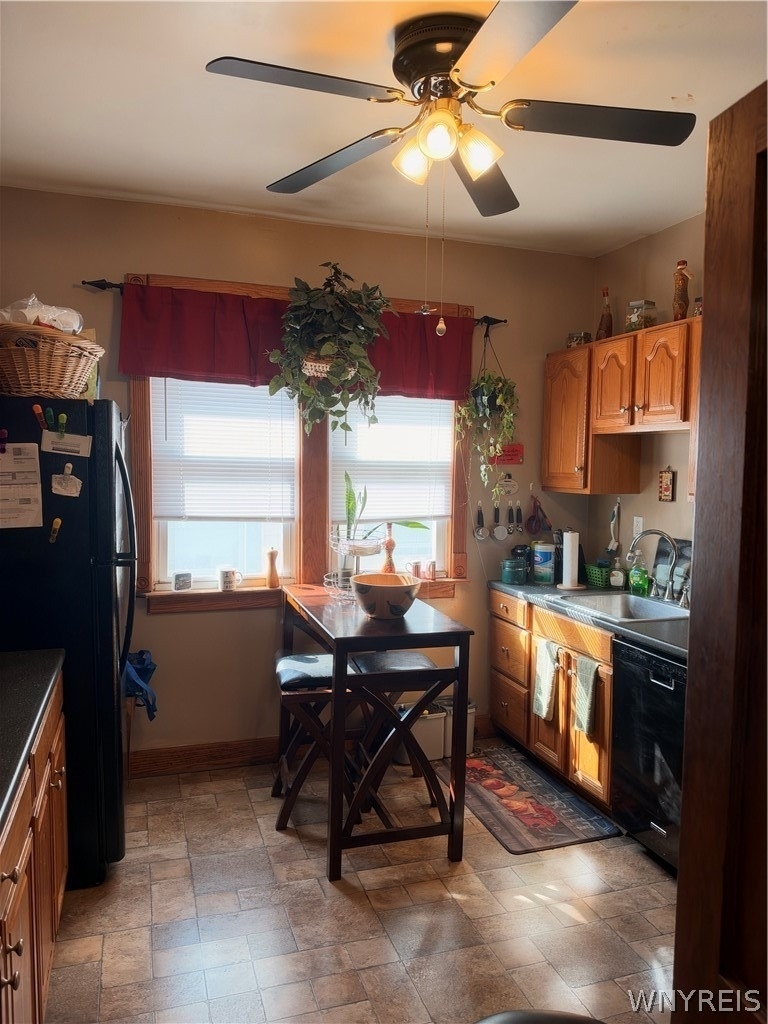 167 N Park Avenue - Photo 0