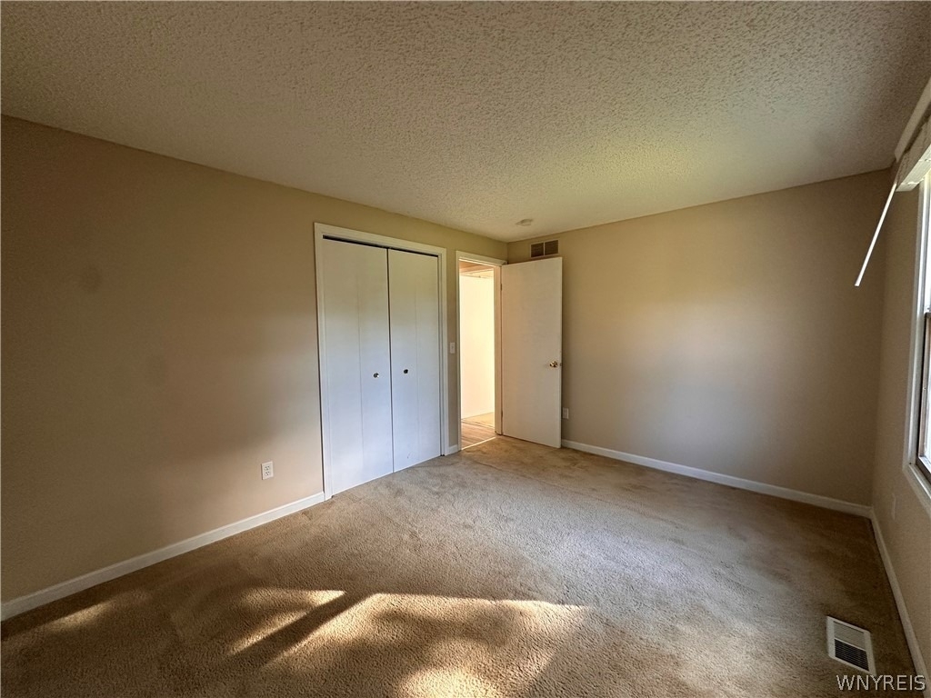 16 Hubbardston Place - Photo 16