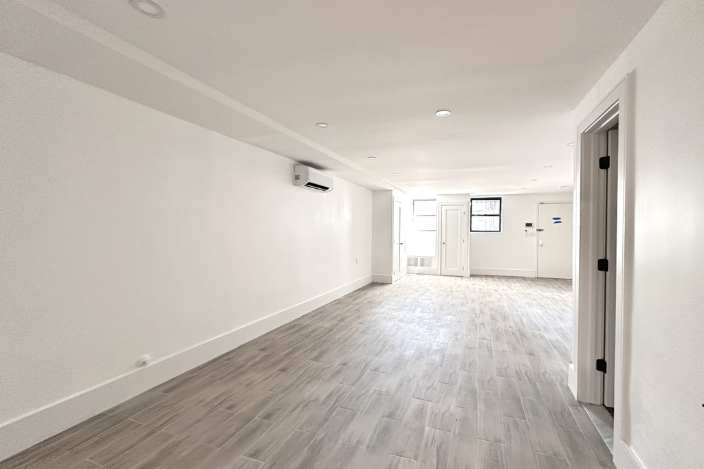 Gates Ave, Troop Ave - Photo 17