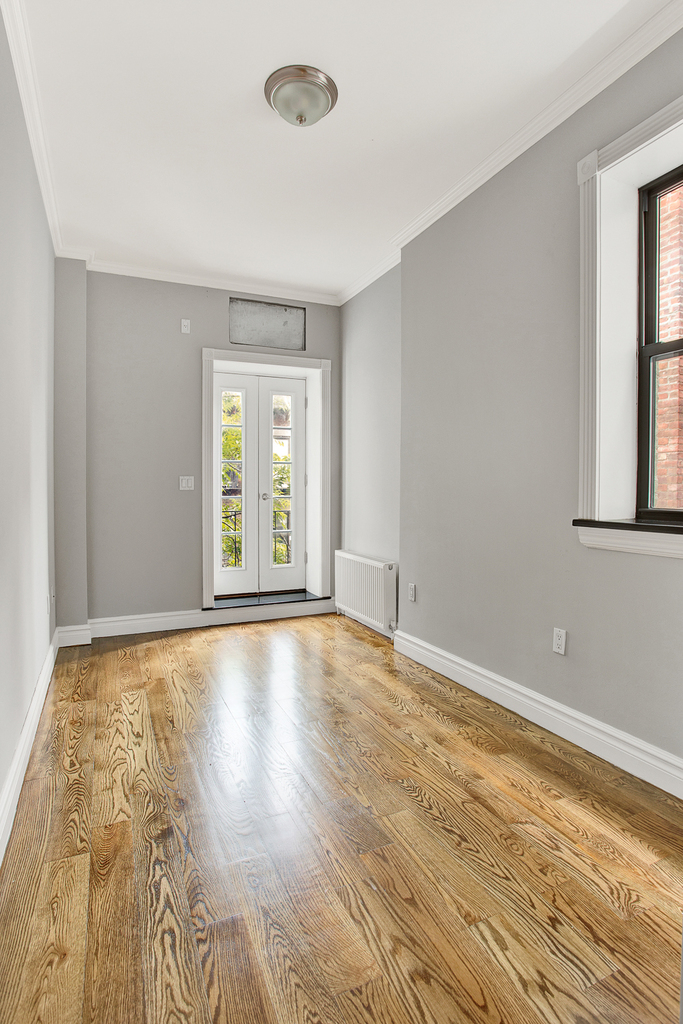 West 50th Street and 10th Avenue - Photo 4