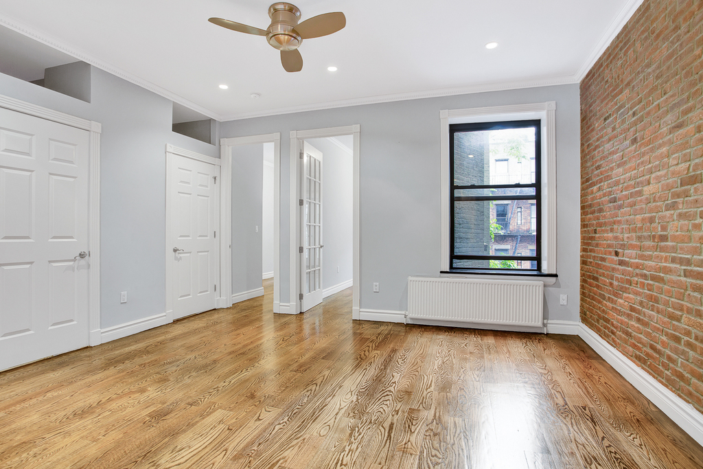 West 50th Street and 10th Avenue - Photo 1