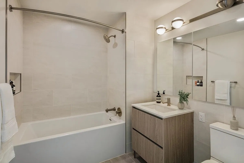 54 Crown Street - Photo 8