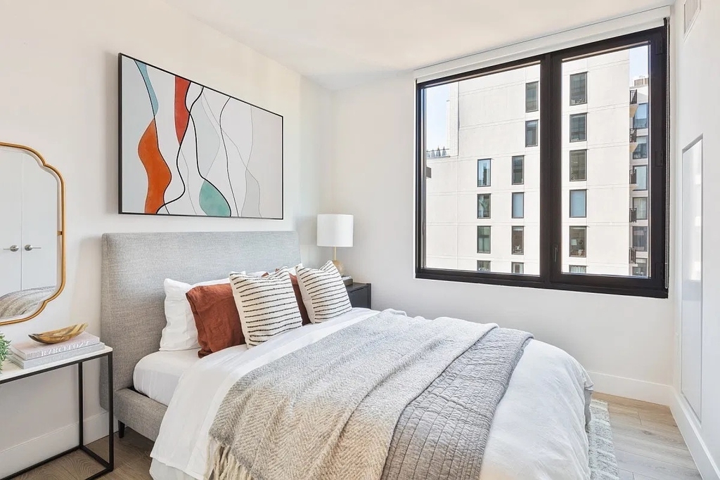 54 Crown Street - Photo 6
