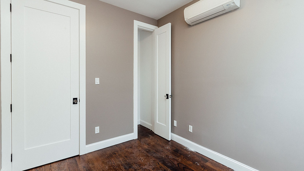 60-80 Myrtle Ave - Photo 2