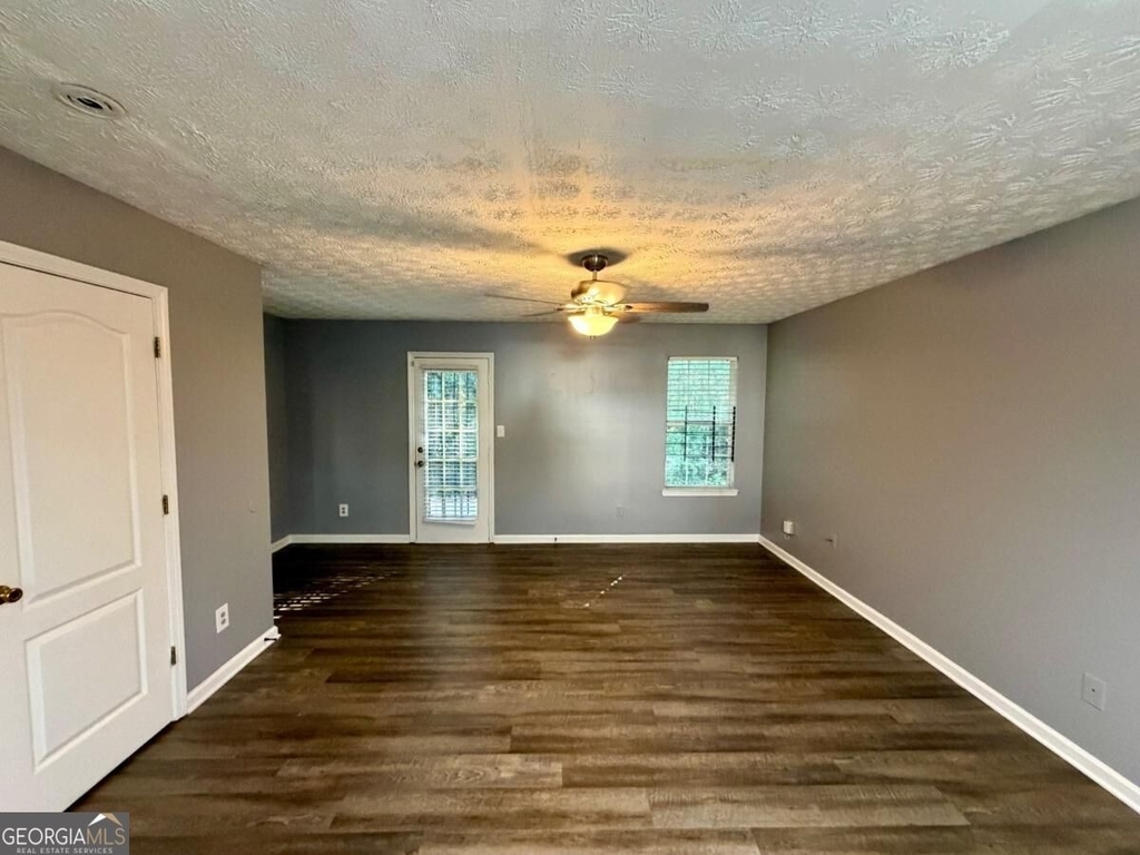 3123 Fields Drive - Photo 2