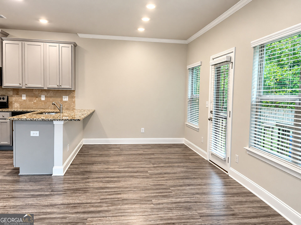 2557 Castellan Drive - Photo 13