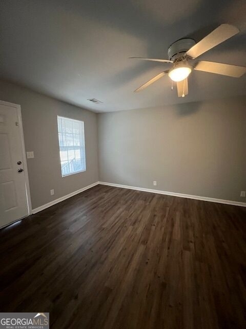 529 Railroad Street - Photo 3