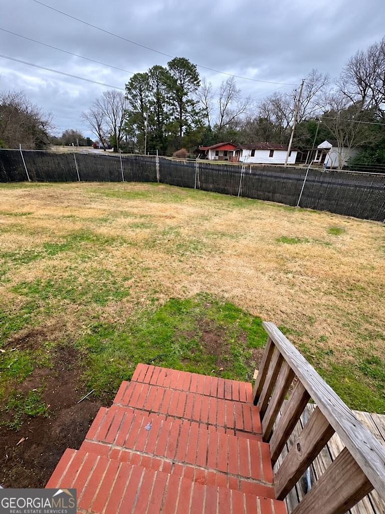 529 Railroad Street - Photo 21