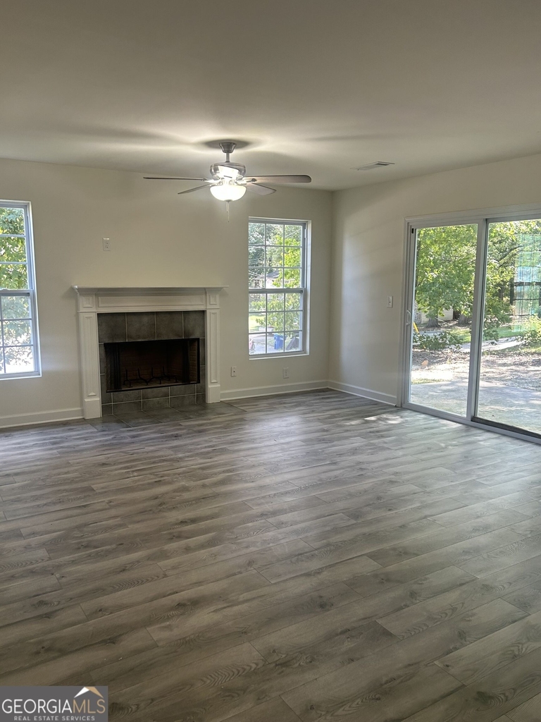 7040 Hassana Lane - Photo 3